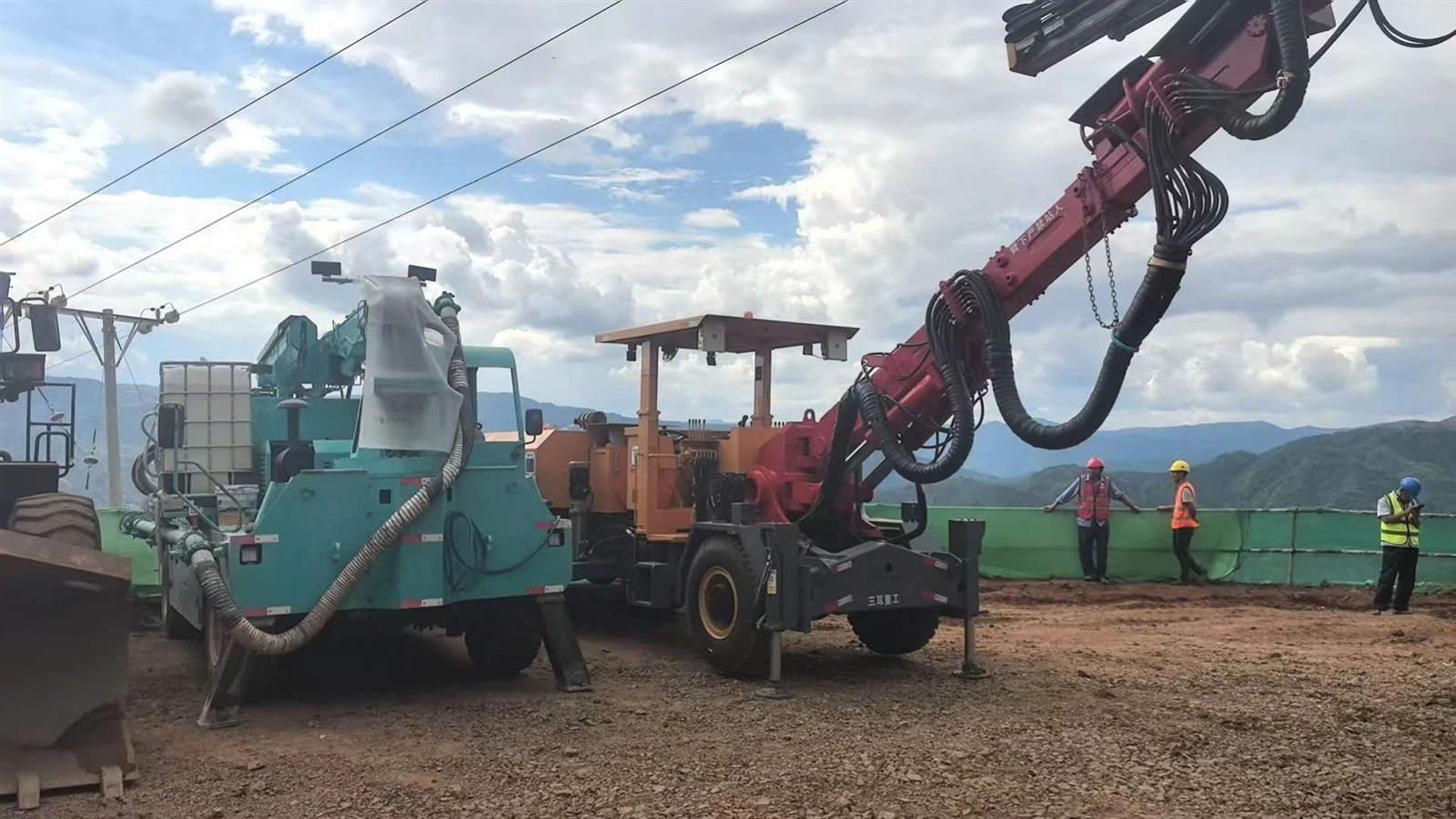 Wet spraying machine construction waiting for the materials will seriously affect the efficiency 2 Wet spraying machine construction waiting for the materials will seriously affect the efficiency 2